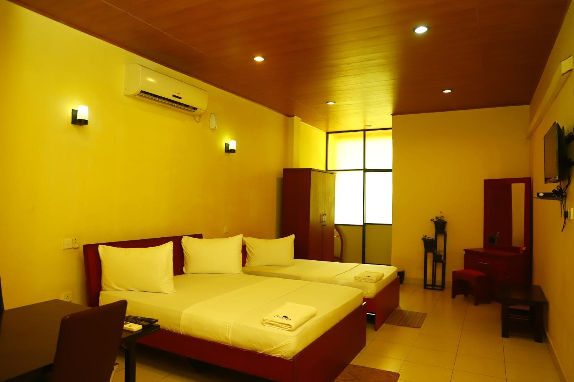 Hotel Gunners Club Minneriya Exterior foto